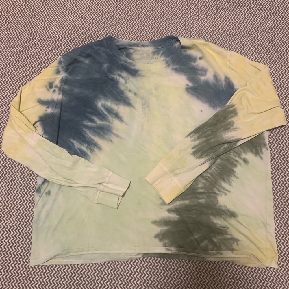 Outdoor Voices 100% long sleeve tee